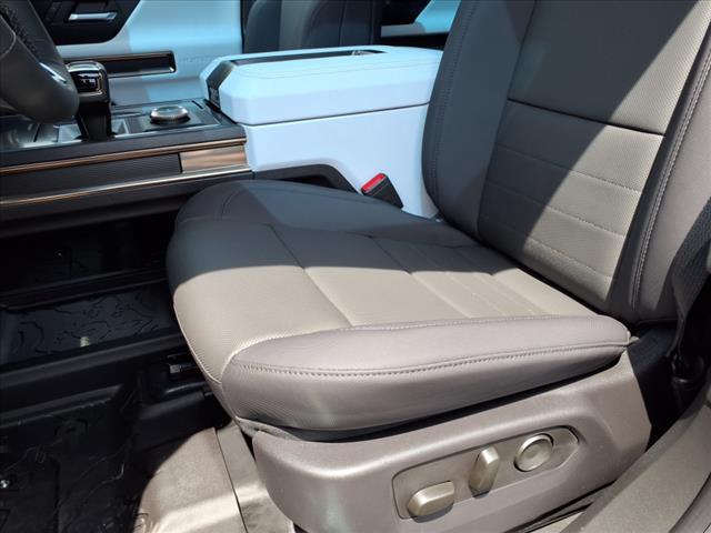 Photo of 2025 Meteorite Metallic (Gray) GMC HUMMER EV Pickup