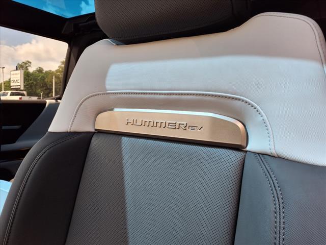 Photo of 2025 Interstellar White GMC HUMMER EV SUV