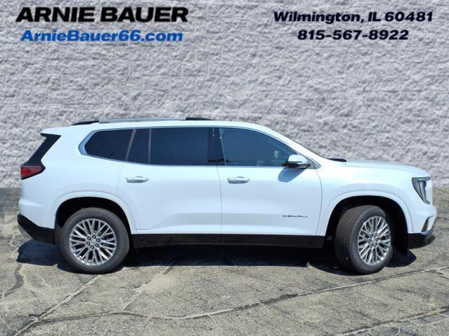 Photo of 2026 Glacier White Tricoat GMC Acadia