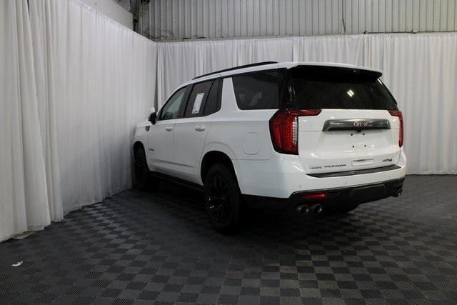 Photo of 2022 Summit White GMC Yukon
