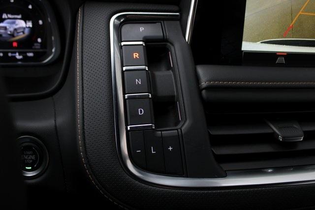 Photo of 2022 Summit White GMC Yukon