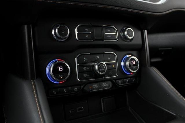 Photo of 2022 Summit White GMC Yukon