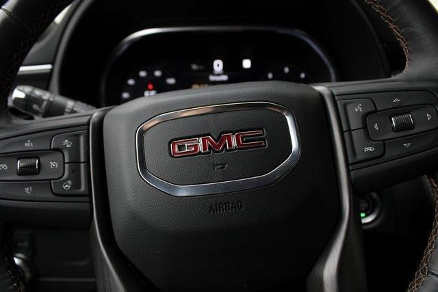Photo of 2022 Summit White GMC Yukon
