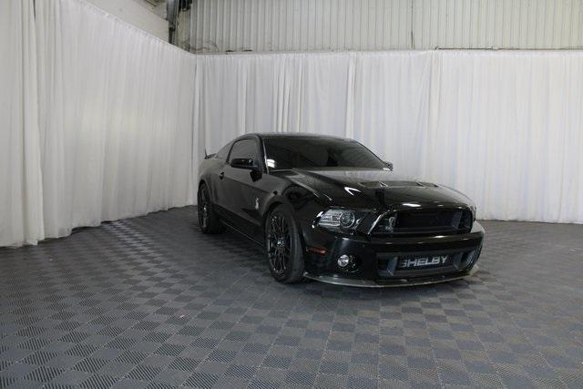 Photo of 2014 Black Ford Shelby GT500