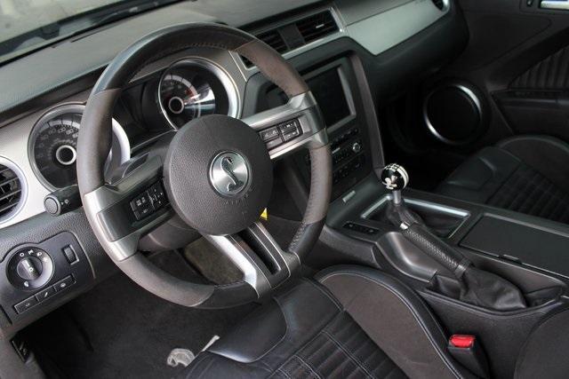 Photo of 2014 Black Ford Shelby GT500