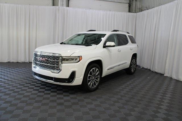 Photo of 2022 Summit White GMC Acadia