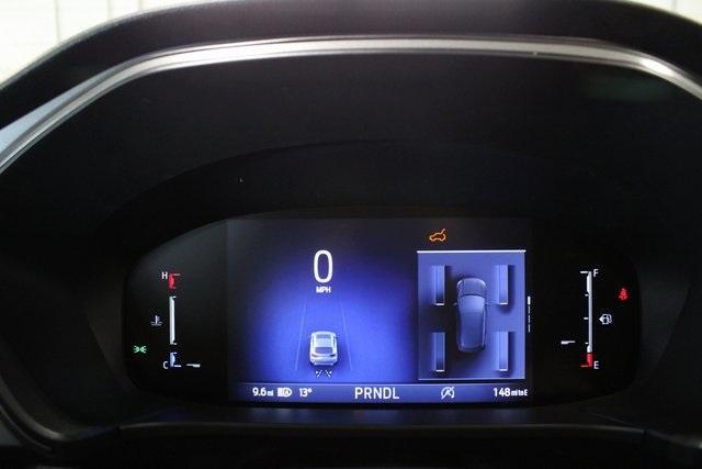 Photo of 2025 Gray Metallic Ford Escape
