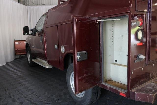 Photo of 2006 Dark Toreador Red Clearcoat Ford F-350
