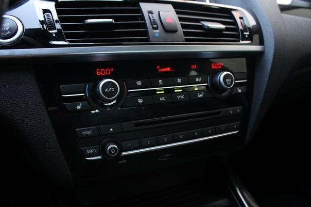 Photo of 2017 Alpine White BMW X4
