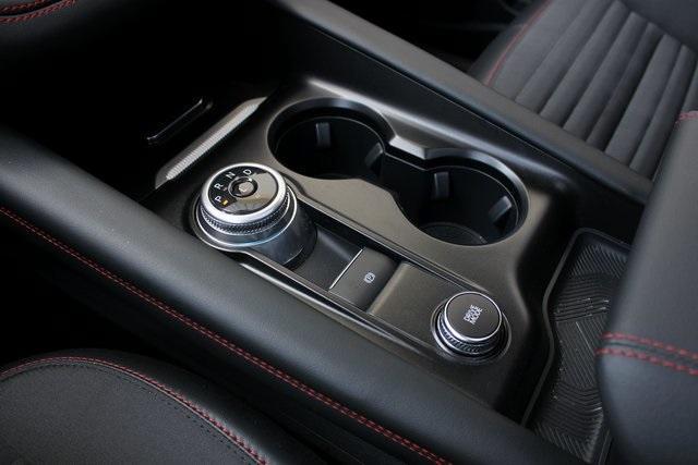 Photo of 2025 White Metallic Ford Explorer