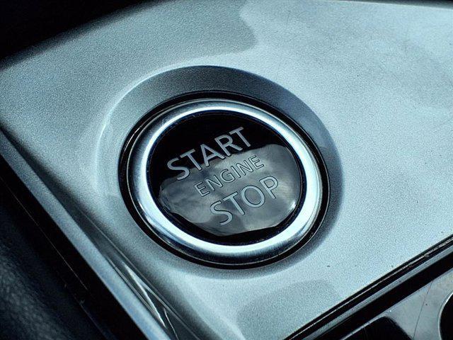 Photo of 2023 Super Black Nissan Altima