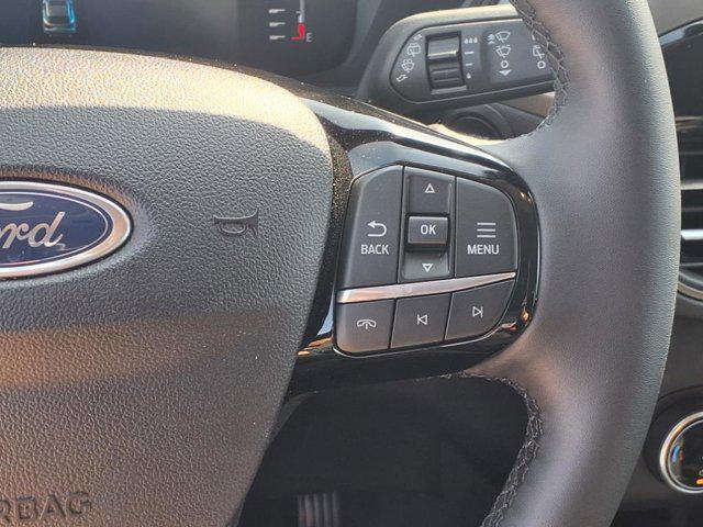 Photo of 2024 Carbonized Gray Metallic Ford Escape