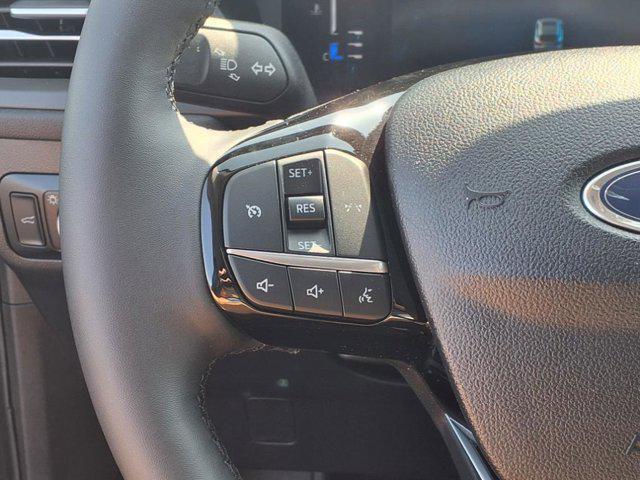 Photo of 2024 Carbonized Gray Metallic Ford Escape