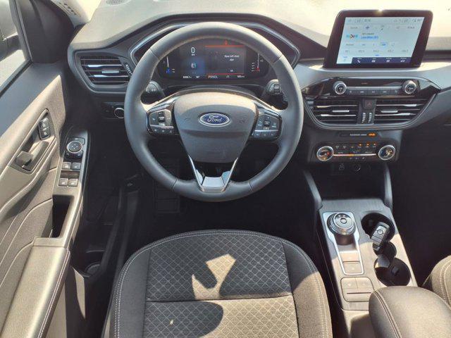 Photo of 2024 Carbonized Gray Metallic Ford Escape