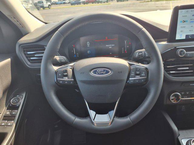 Photo of 2024 Carbonized Gray Metallic Ford Escape