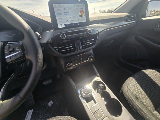 Photo of 2025 Agate Black Metallic Ford Escape