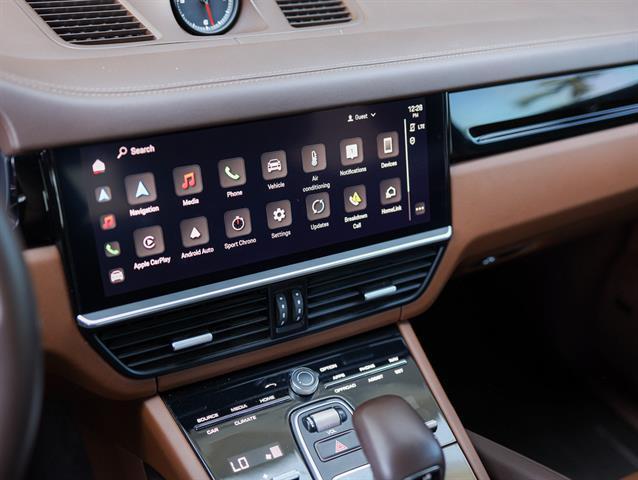Photo of 2022 Chalk Porsche Cayenne