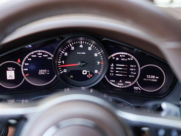Photo of 2022 Chalk Porsche Cayenne