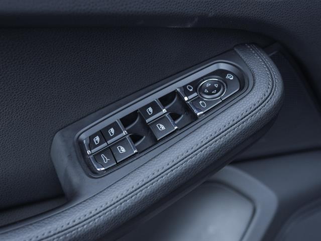 Photo of 2024 Black Porsche Macan