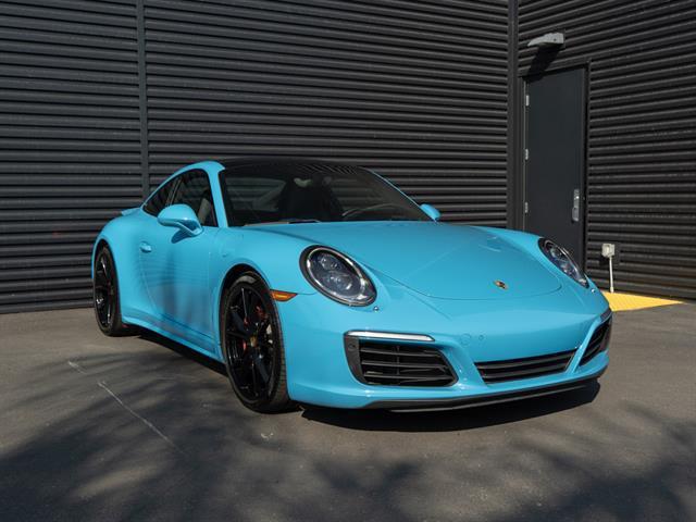 Photo of 2017 Miami Blue Porsche 911