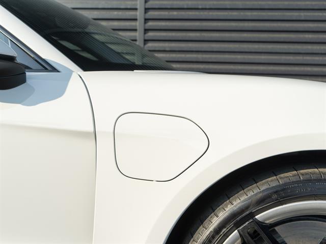 Photo of 2024 White Porsche Taycan