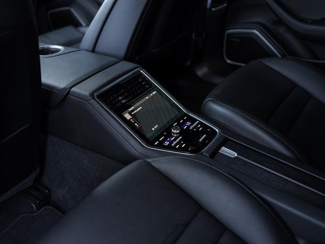 Photo of 2023 Black Porsche Panamera