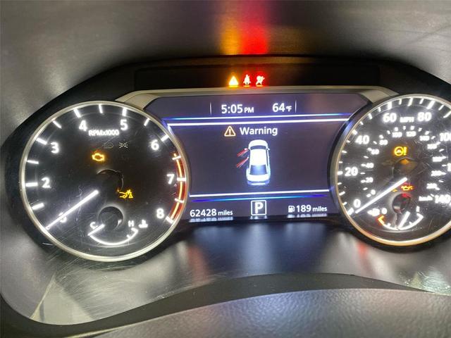 Photo of 2022 Super Black Nissan Altima