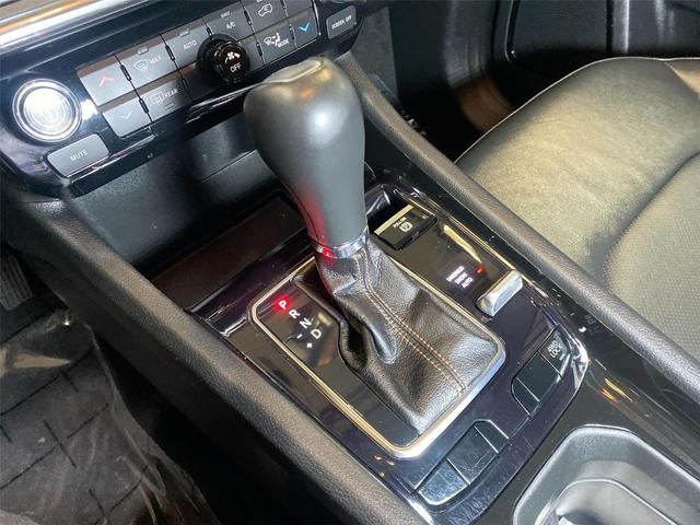 Photo of 2022 Laser Blue Jeep Compass