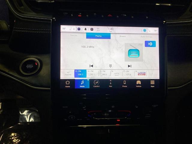 Photo of 2023 Ember Pearlcoat Jeep Grand Cherokee L