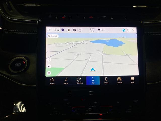 Photo of 2023 Ember Pearlcoat Jeep Grand Cherokee L