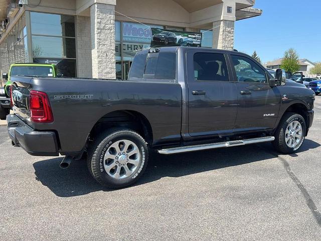 Photo of 2025 Granite Crystal Clearcoat Metallic RAM 2500