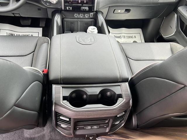 Photo of 2025 Diamond Black RAM 1500