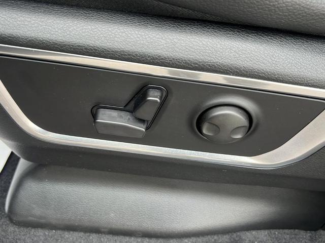 Photo of 2025 Diamond Black RAM 1500