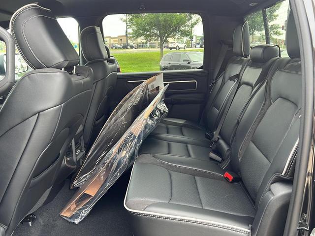 Photo of 2025 Diamond Black RAM 1500