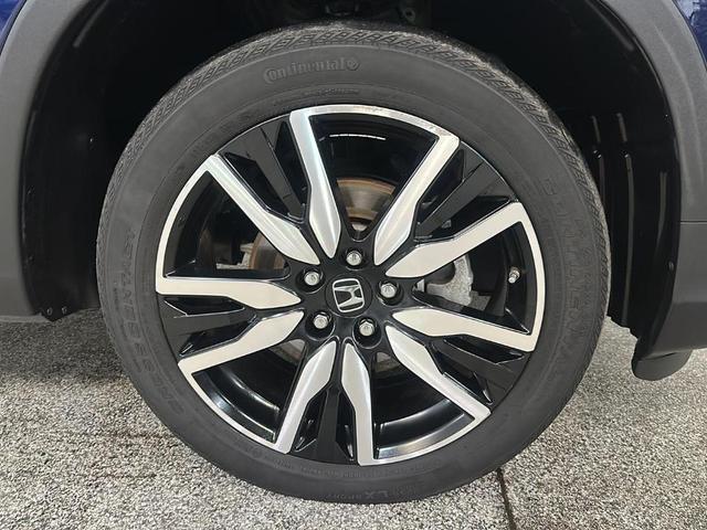 Photo of 2022 Obsidian Blue Pearl Honda Pilot
