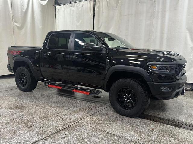 Photo of 2023 Diamond Black RAM 1500
