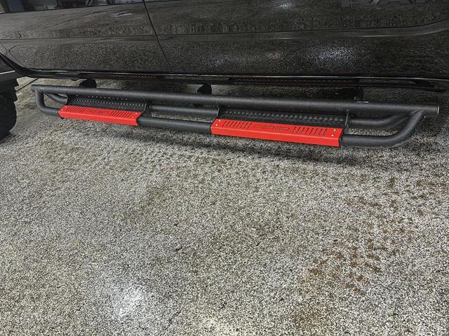 Photo of 2023 Diamond Black RAM 1500
