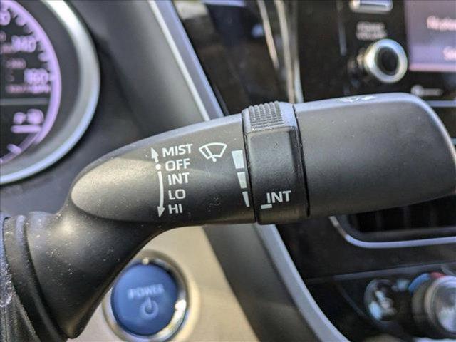 Photo of 2022 White Toyota Camry
