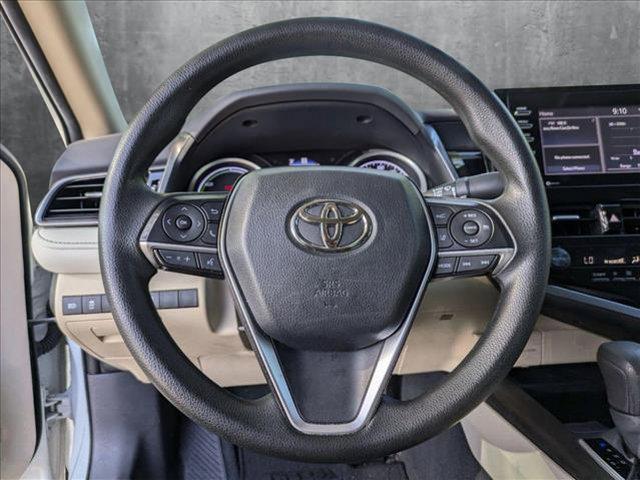 Photo of 2022 White Toyota Camry