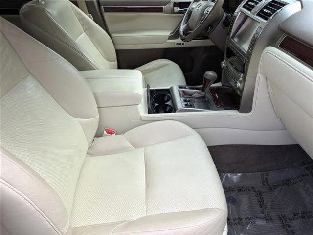 Photo of 2019 Black Onyx Lexus GX 460