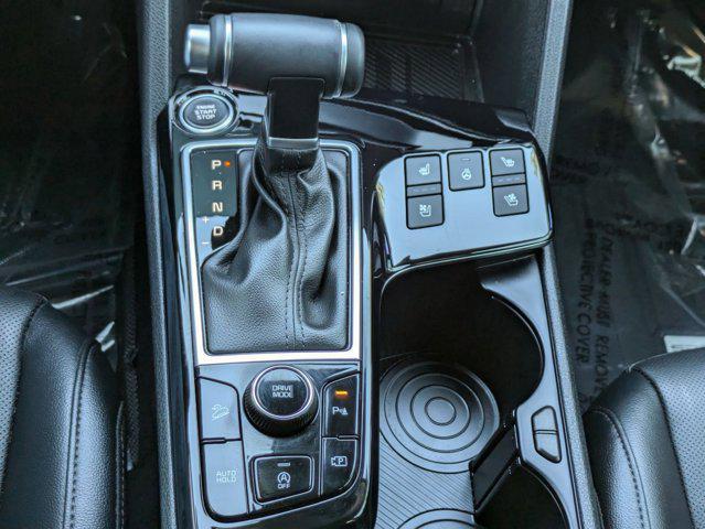 Photo of 2025 Wolf Gray Kia Sportage