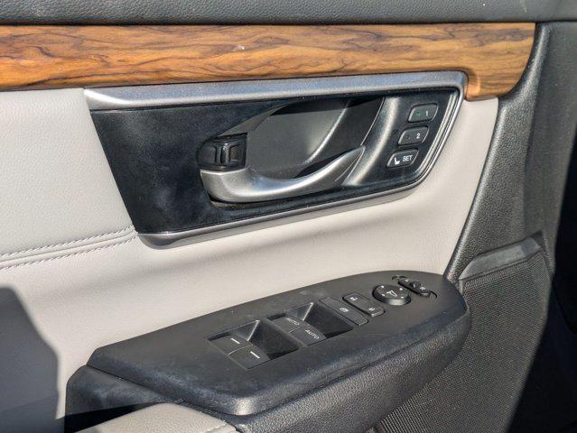 Photo of 2018 Lunar Silver Metallic Honda CR-V