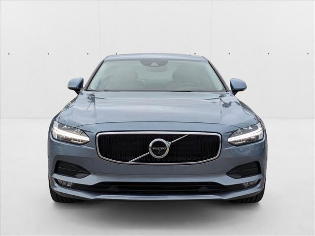 Photo of 2017 Blue Volvo S90
