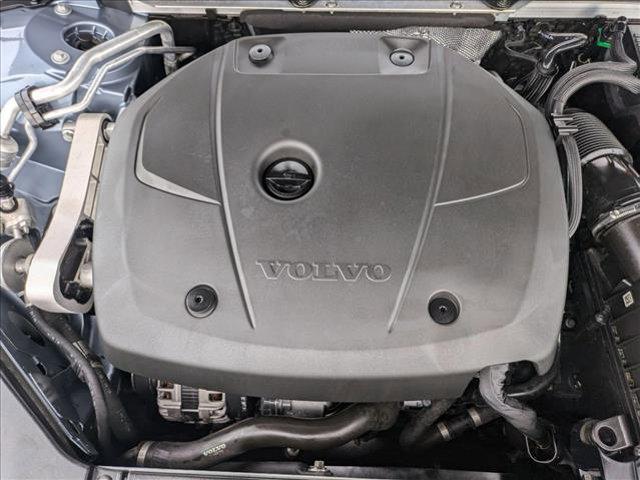 Photo of 2017 Blue Volvo S90