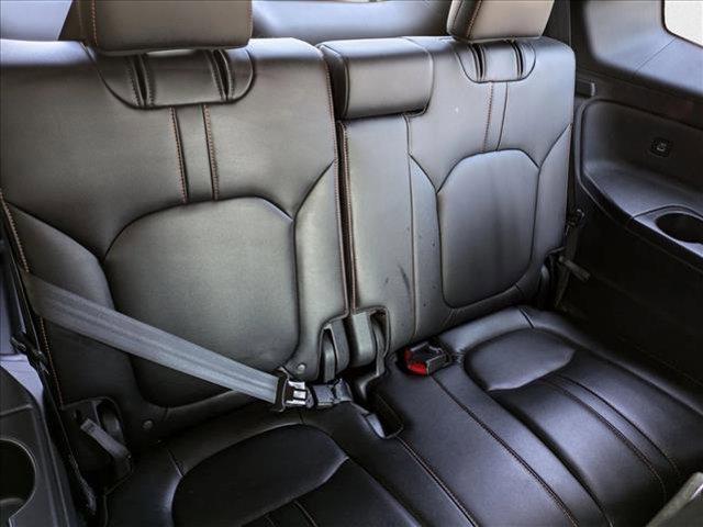 Photo of 2023 Sonic Gray Pearl Honda Pilot