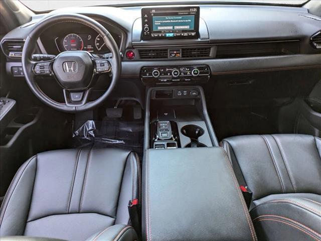 Photo of 2023 Sonic Gray Pearl Honda Pilot