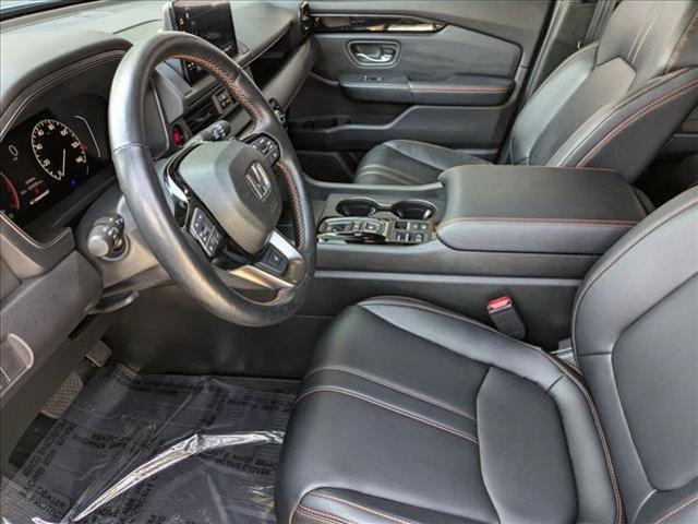 Photo of 2023 Sonic Gray Pearl Honda Pilot