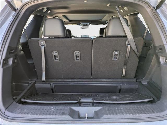 Photo of 2023 Sonic Gray Pearl Honda Pilot