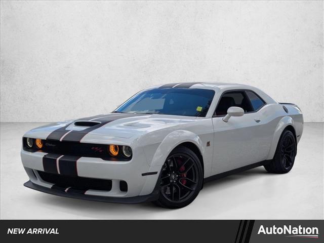 Photo of 2019 White Knuckle Clearcoat Dodge Challenger