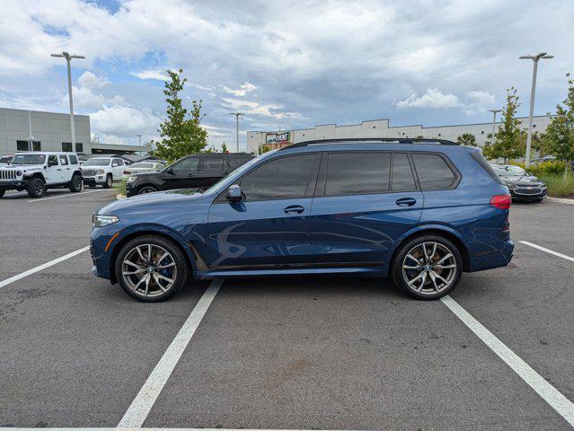 Photo of 2021 Phytonic Blue Metallic BMW X7